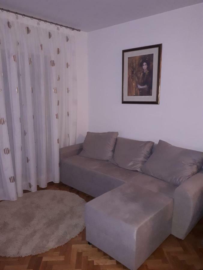 Apartment Jakov سينج المظهر الخارجي الصورة